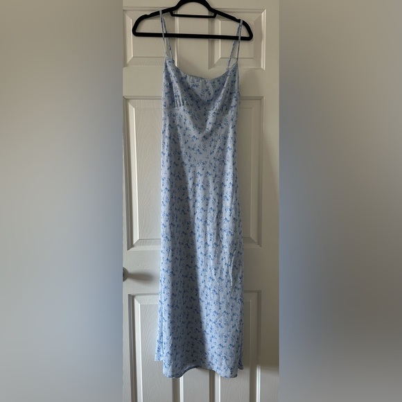 Hollister blue dress - size large - Picture 4 of 5